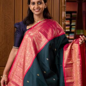 Green zari buttas Kanchipuram silk saree, contrast Mugal style intricately zari woven border, and pallu